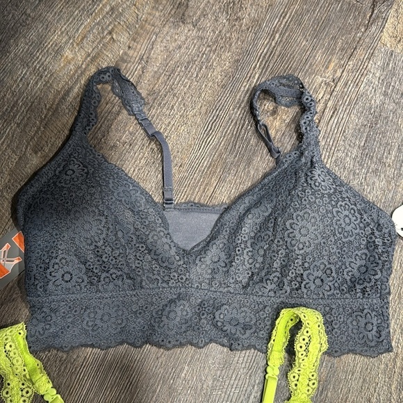 2 pc convertible bralette - Picture 2 of 8